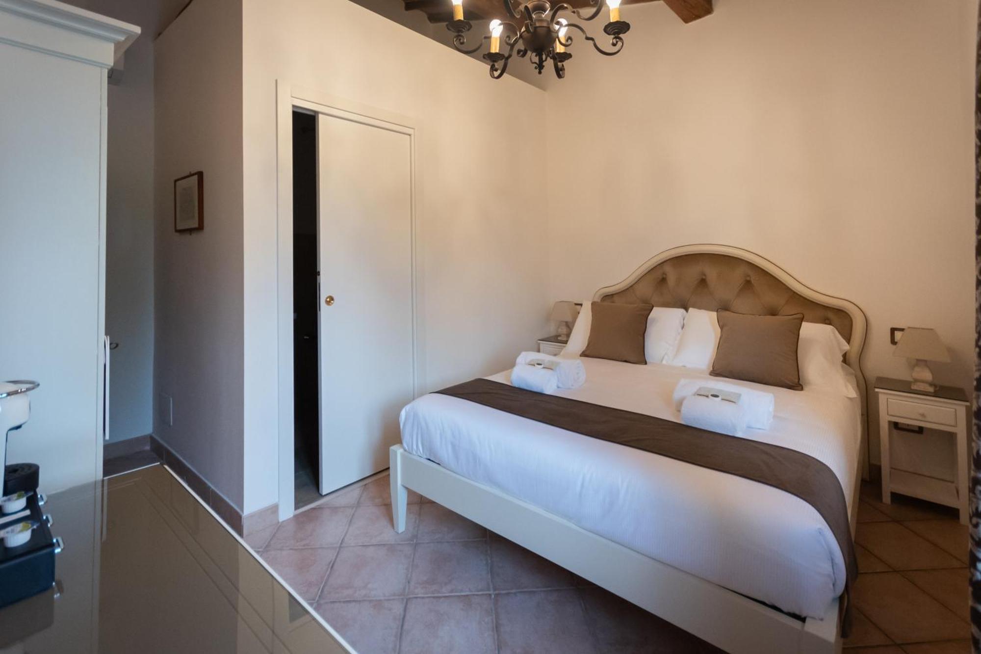 Regina Rooms Pise Extérieur photo